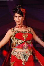 at Salim Asgarally and Rohit Verma showcase their bridal collection at Times Woman show in 23rd Oct 2010 (54).JPG